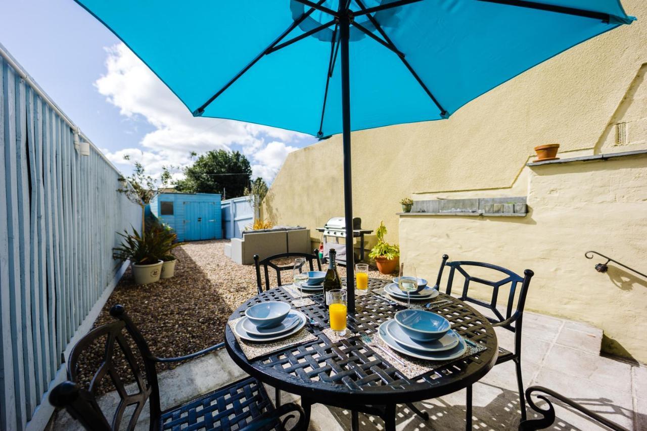 Flat 1 Flint House Tenby - 2 Bedroom - Garden - Dog Friendly Eksteriør billede